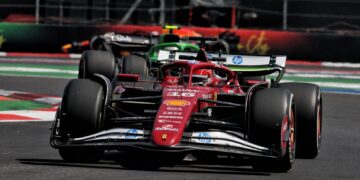 Leclerc na frente em sessão com nove rookies no México