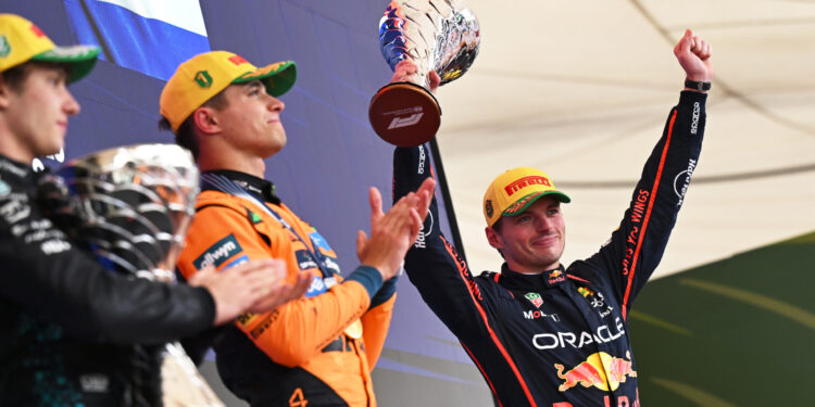 Verstappen: “É um resultado incrível para nós. Mostra que nunca desistimos”