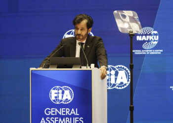 Ben Sulayem reeleito presidente da Federação Internacional do Automóvel