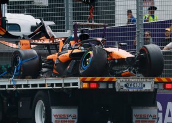 Piastri: “Foi uma má combinação de fatores. É muito dececionante”