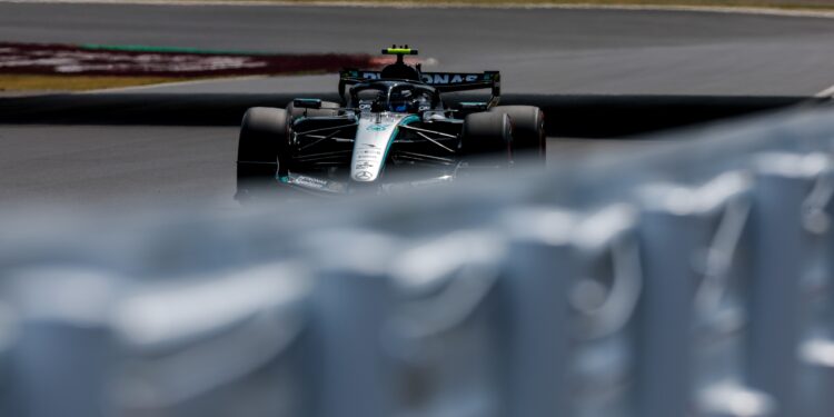 Kimi Antonelli alcança a segunda pole consecutiva em Suzuka
