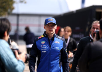 Verstappen: “Não quero sair, portanto espero que as coisas melhorem”