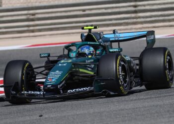 Aston Martin limita rodagem na Austrália por preocupação com o físico dos pilotos