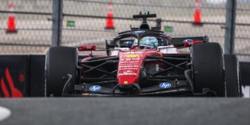 Leclerc: “Em quatro curvas, deitei fora uma corrida muito forte”