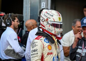Leclerc “desapontado, triste e irritado”: “Não havia nada que pudesse ter feito”