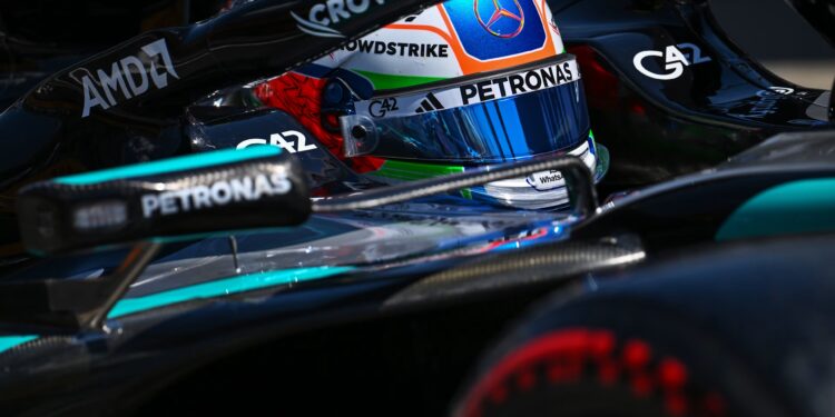 Kimi Antonelli regista o melhor tempo na sessão inaugural na Áustria