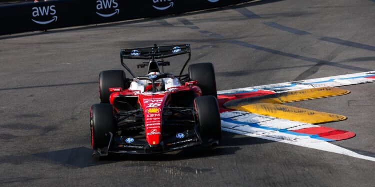 Leclerc desapontado após a qualificação: “Tem sido extremamente difícil”