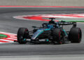 Russell garante a pole position na frente de Hamilton em Barcelona