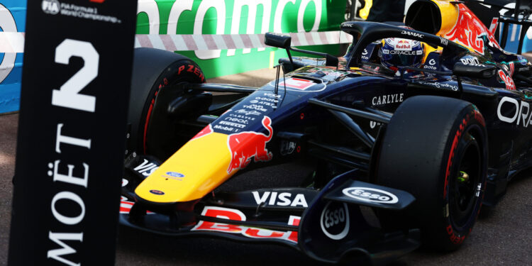 Verstappen: “Tem sido um fim de semana muito positivo para nós”