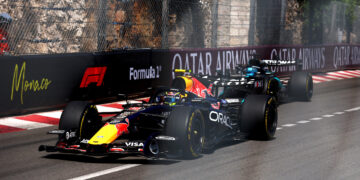 FIA elege motor da Red Bull como referência e permite evoluções a Mercedes e Ferrari
