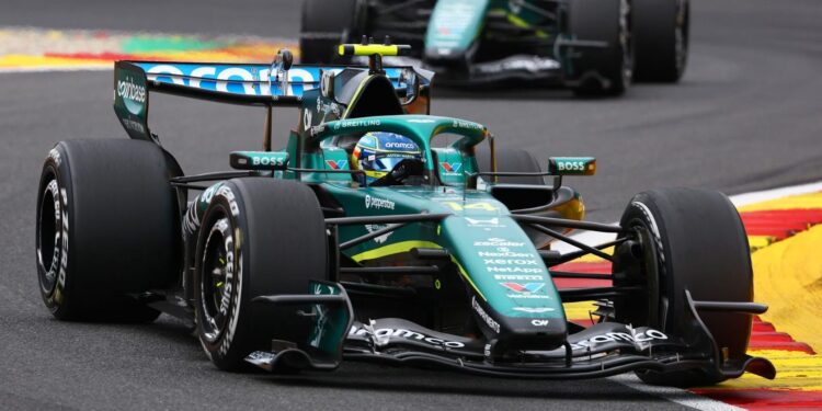 Alonso: “Mais cedo ou mais tarde, o Adrian vai construir o melhor carro do pelotão”