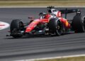 “Tenho de trabalhar em tudo”, diz Leclerc após a qualificação sprint