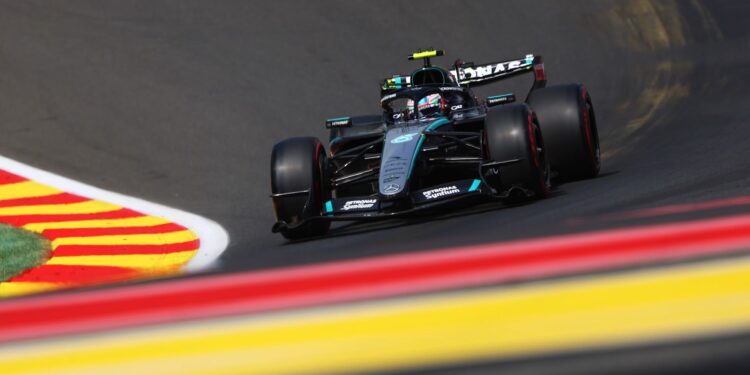 Kimi Antonelli conquista a pole, Verstappen garante lugar na primeira linha em Spa