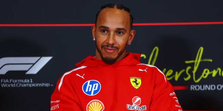 Hamilton e Leclerc antecipam dificuldades para a Ferrari em Silverstone