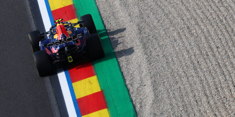 Red Bull planeia voltar a utilizar a asa traseira “Macarena” na Hungria