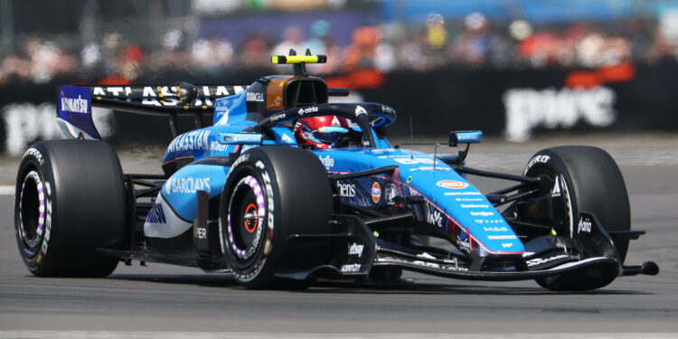 Sainz frustrado com o momento da Williams: “As melhorias não estão a funcionar”