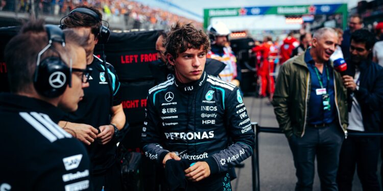 Kimi Antonelli: “Este fim de semana está a ser um bom alerta para não baixar a guarda”