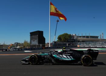 Kimi Antonelli na frente, Norris ausente da segunda sessão em Madrid