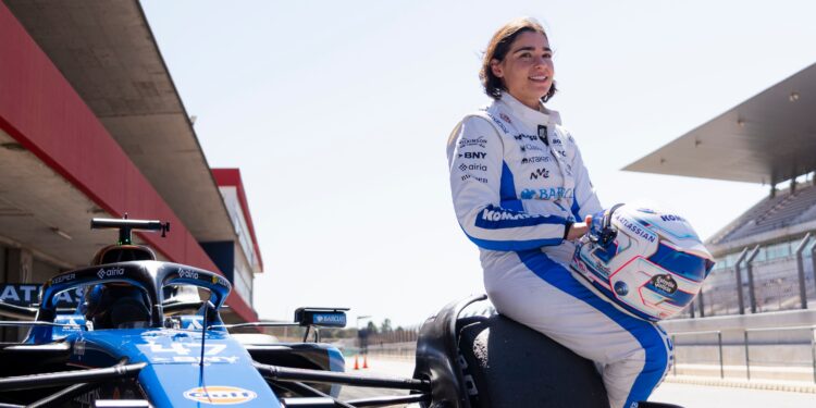 Chadwick completou primeiro teste com um carro de Fórmula 1 em Portimão