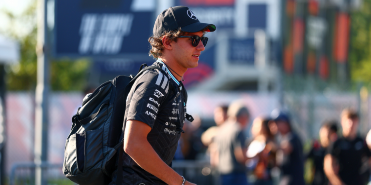 Kimi Antonelli promete “ataque total” em Monza: “Não tenho nada a perder”