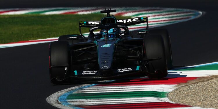 Russell ascende ao topo na segunda sessão em Monza