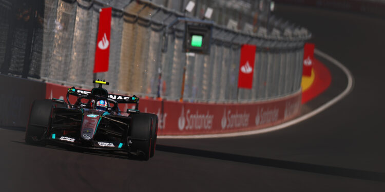 Kimi Antonelli de novo na frente, Hamilton causa bandeira vermelha no FP3 em Madrid