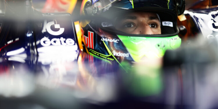 Red Bull admite que regresso de Hadjar em Madrid será difícil 
