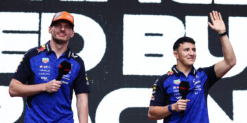 Oficial: Hadjar continua na Red Bull em 2027