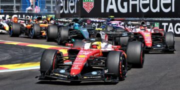 Hamilton e Russell reconhecem que Kimi Antonelli está cada vez mais perto do título