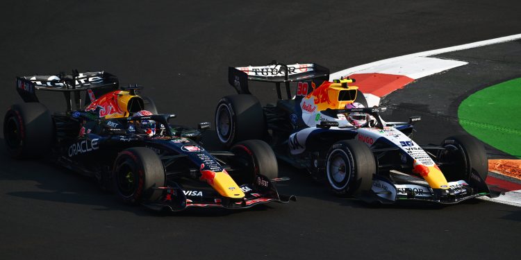 Verstappen critica Lawson: “Não é uma atitude inteligente quando se está a lutar por um lugar na Fórmula 1”