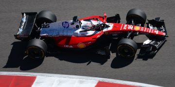 Leclerc supera Verstappen no primeiro treino livre em Austin