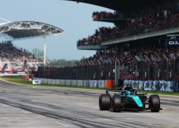 Wolff e o ritmo da Mercedes em Sepang: “É muito difícil de compreender”