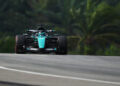 Russell aponta Verstappen e McLaren como ameaças após sexta-feira difícil para a Mercedes