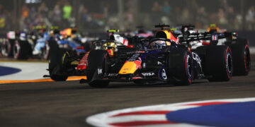Verstappen vence o Grande Prémio de Singapura pela primeira vez